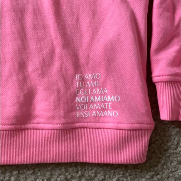 SOLD ** Armani crewneck sweatshirt - Picture 4 of 6